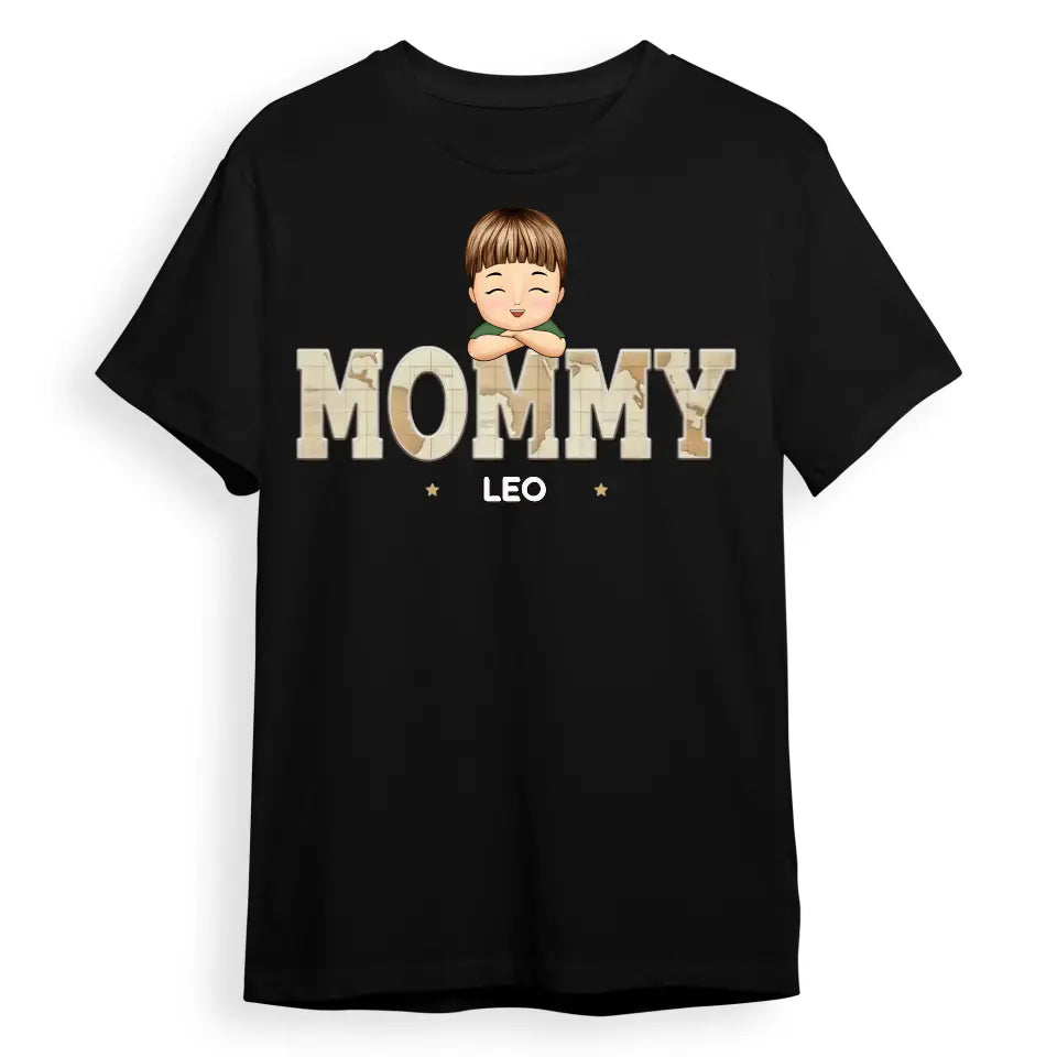 One Lucky Grandma - Family Personalized Custom Unisex T-shirt, Hoodie, Sweatshirt - Birthday Gift For Mom, Grandma T-F200